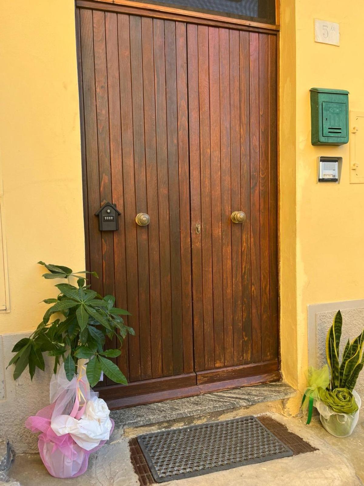 Casina Travi Apartment Arezzo Ngoại thất bức ảnh
